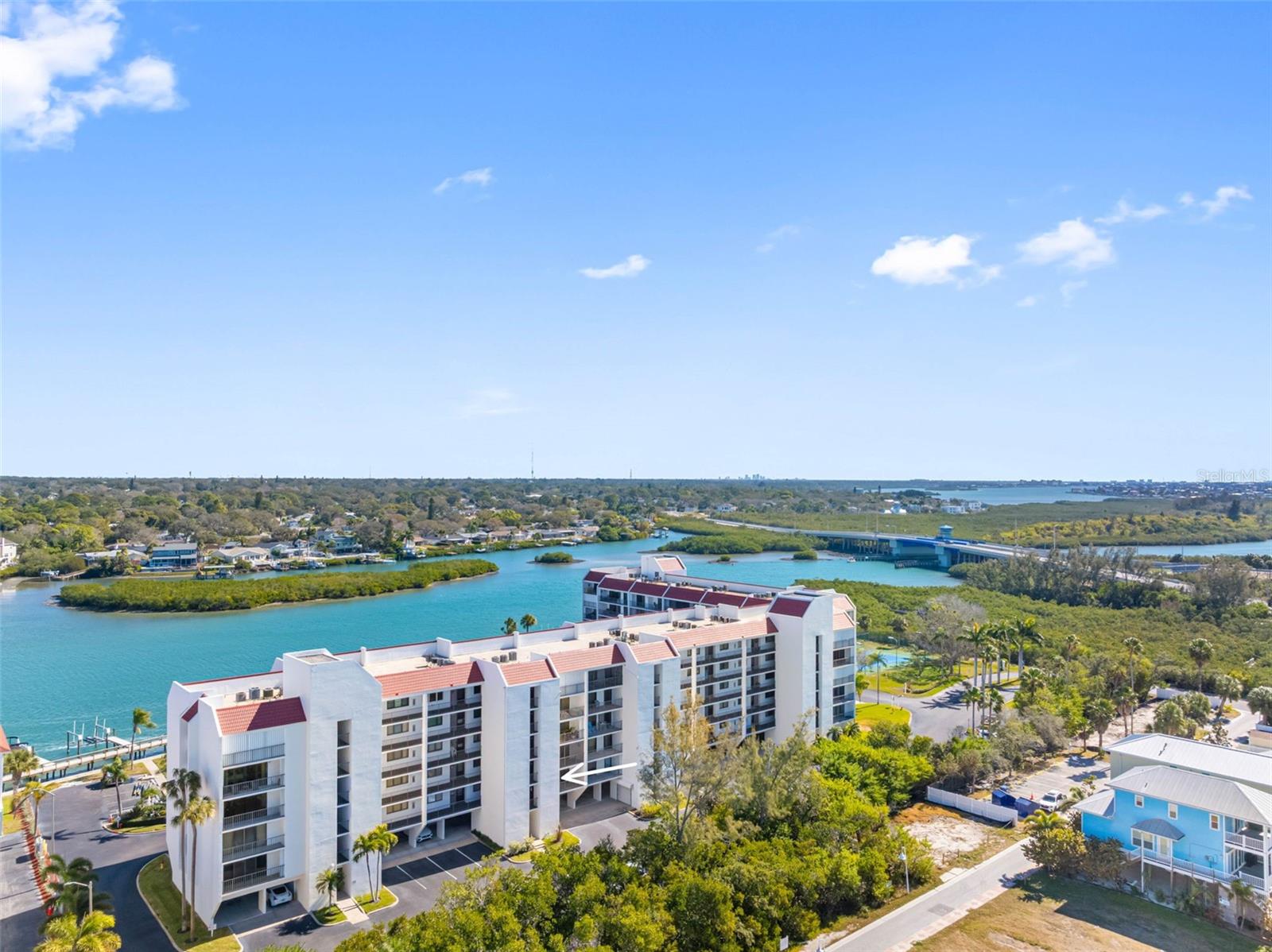 Image 52 of 58 For 19111 Vista Bay Drive 204