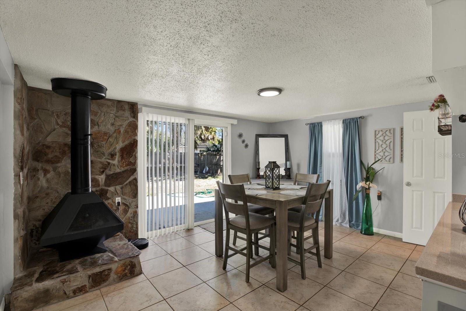 Image 7 of 23 For 5609 Quist Drive