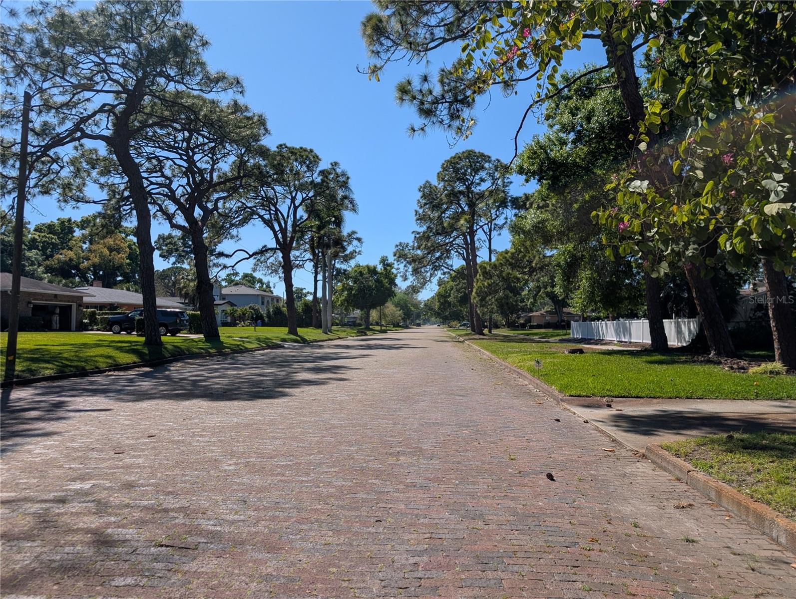 Image 23 of 24 For 6170 7th Avenue N