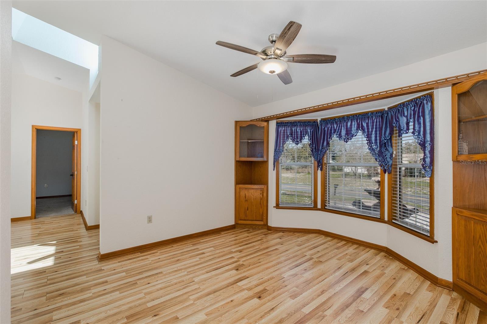 Image 23 of 53 For 9474 Dunkirk Road