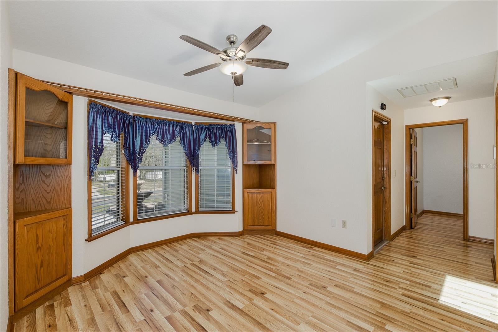 Image 24 of 53 For 9474 Dunkirk Road