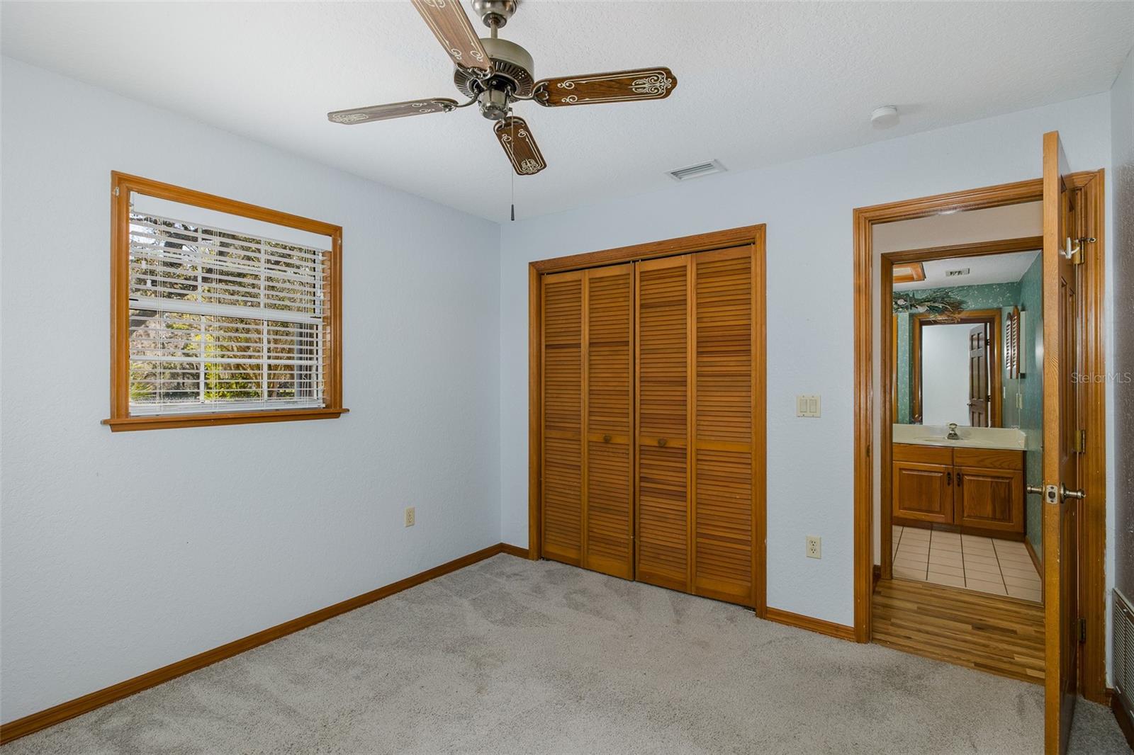 Image 33 of 53 For 9474 Dunkirk Road