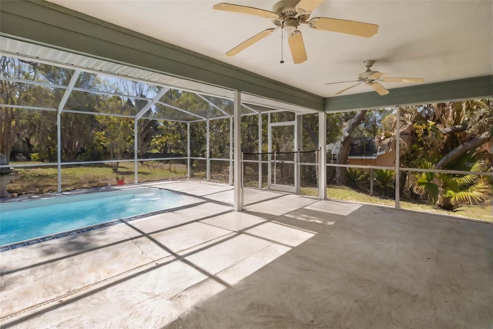 Image 41 of 53 For 9474 Dunkirk Road