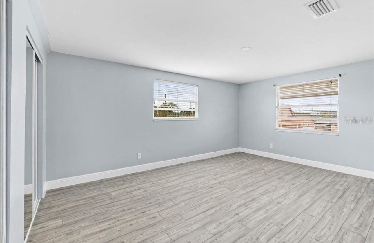 Image 11 of 16 For 4508 Elm Street