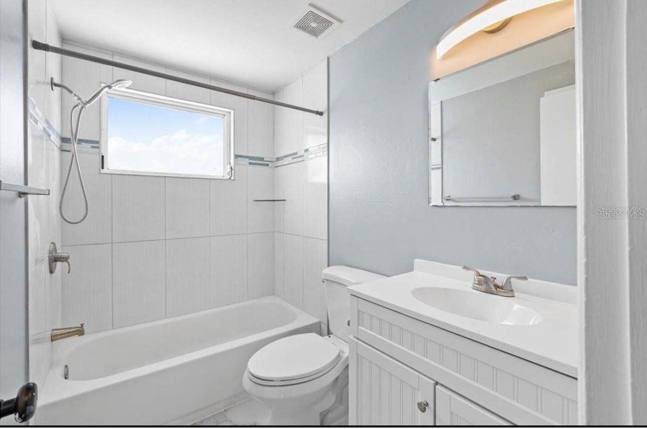 Image 12 of 16 For 4508 Elm Street