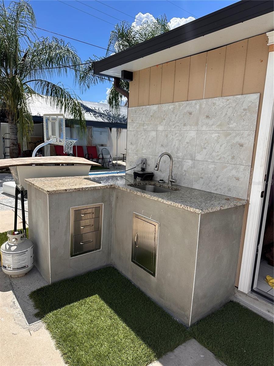 Image 16 of 16 For 4508 Elm Street