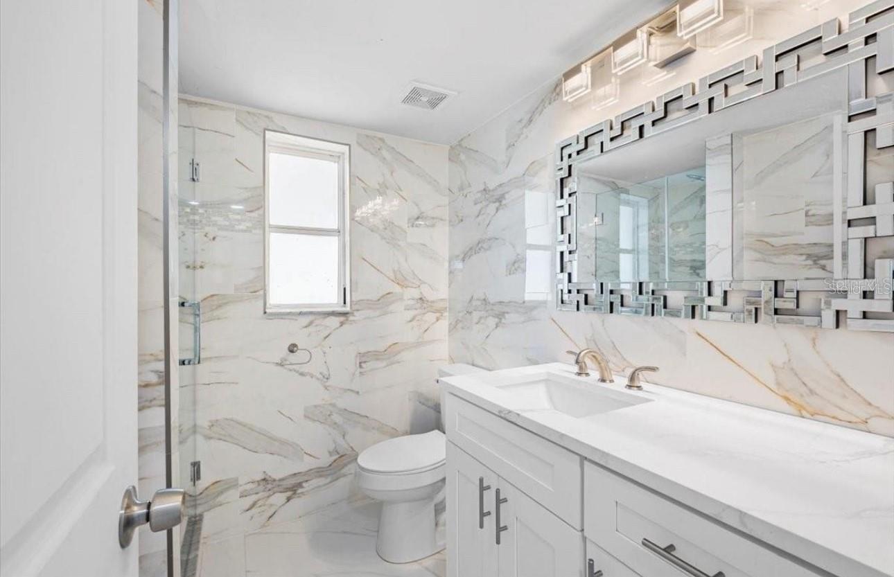 Image 7 of 16 For 4508 Elm Street