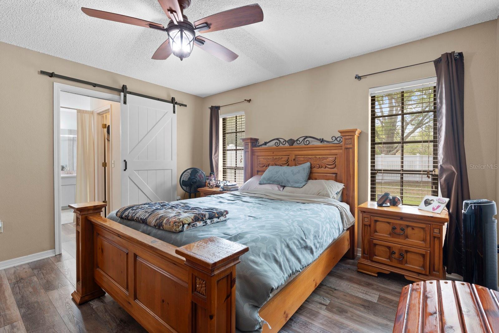 Image 26 of 61 For 2550 Roslyn Lane