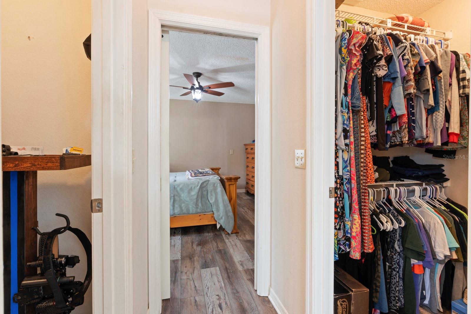 Image 27 of 61 For 2550 Roslyn Lane