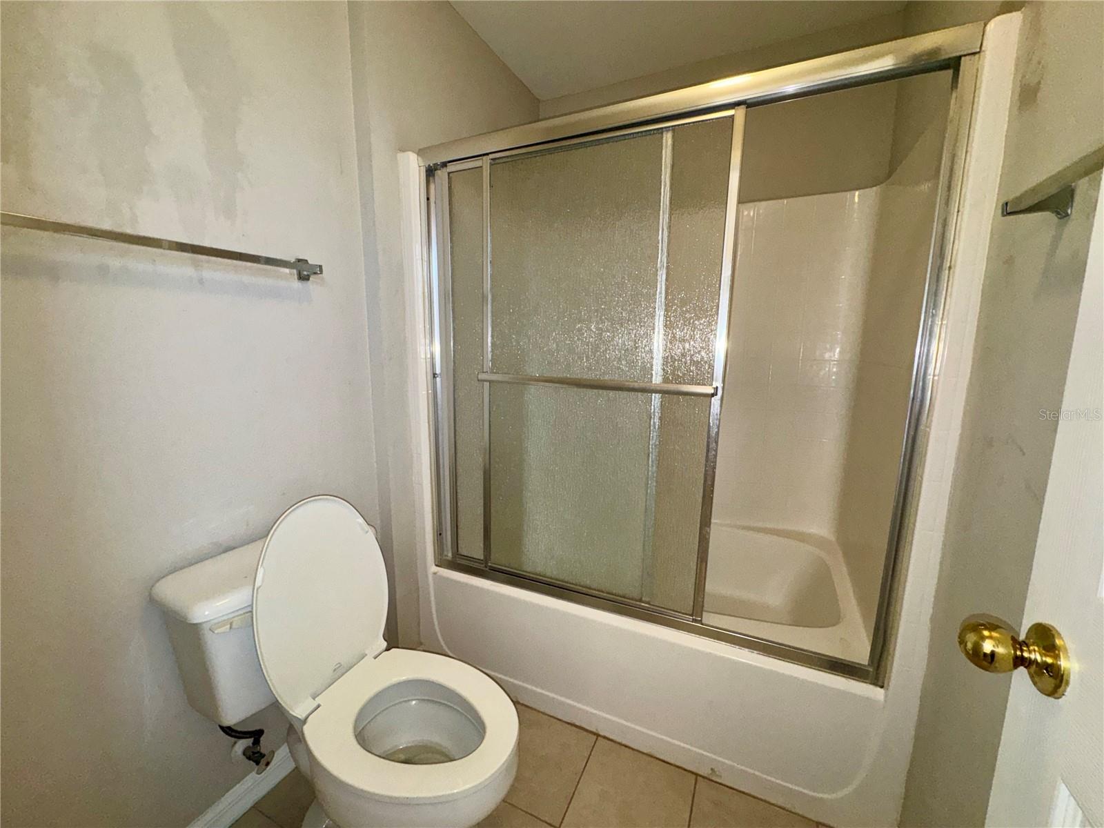 Image 20 of 32 For 12626 Lake Vista Drive