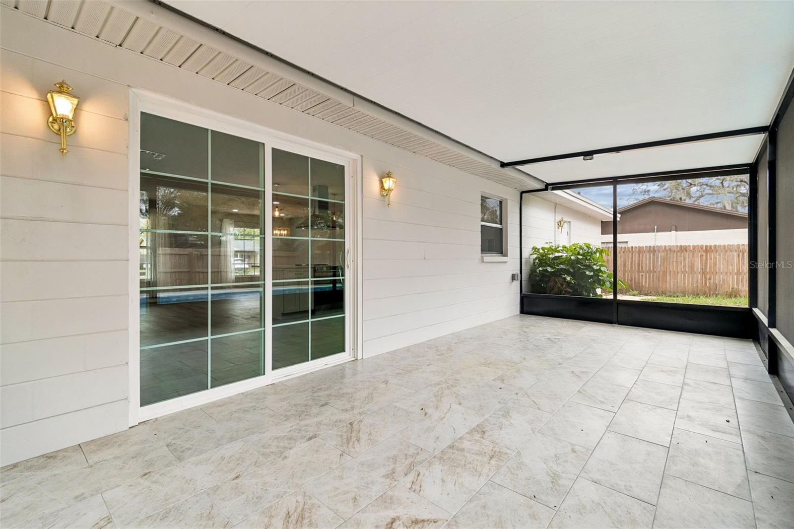 Listing photo id 30 for 3817 Twilight Drive