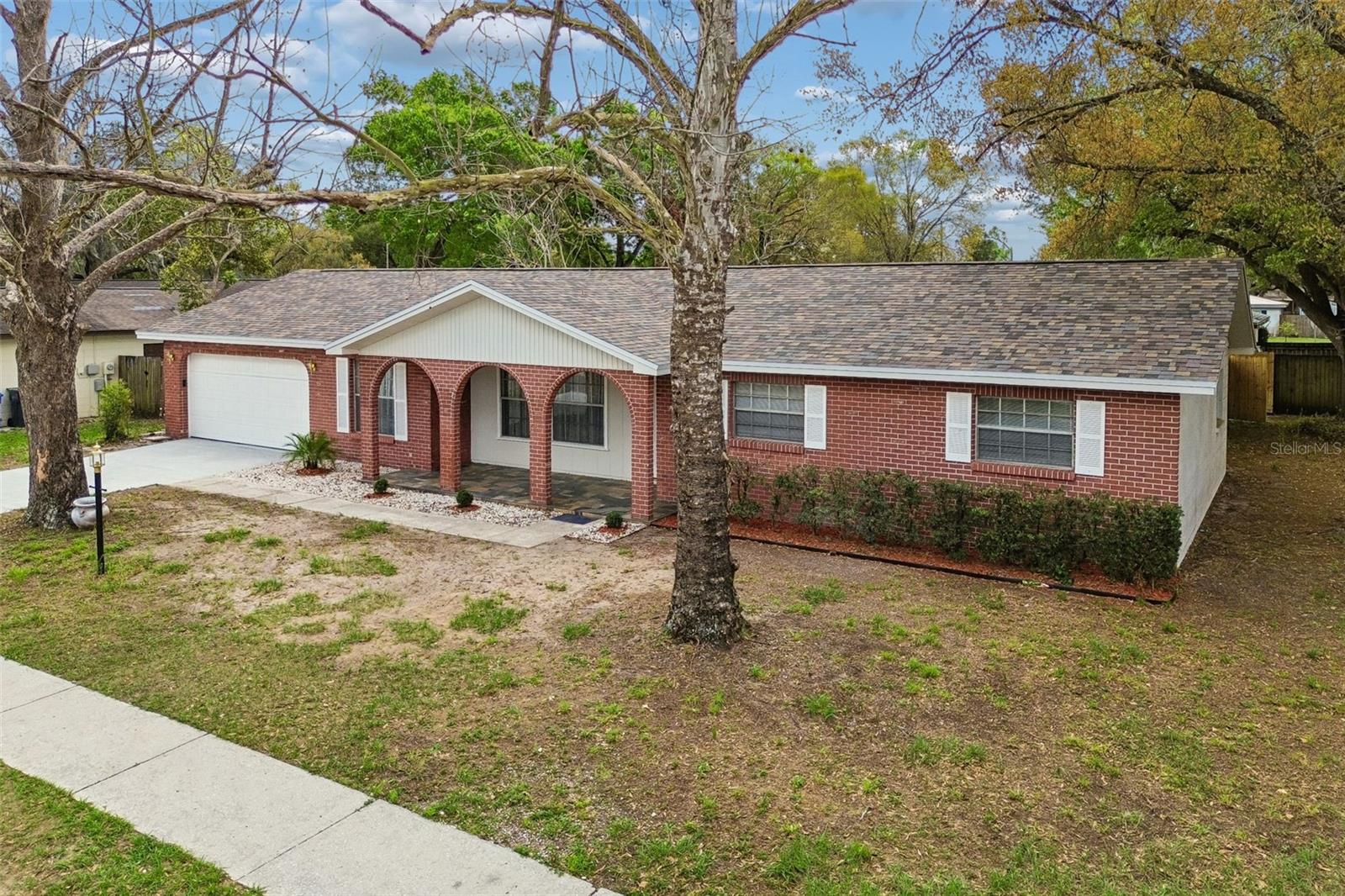 Listing photo id 40 for 3817 Twilight Drive