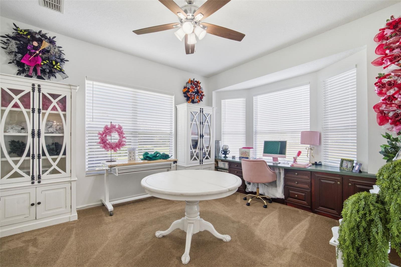 Image 23 of 51 For 2714 Barret Avenue