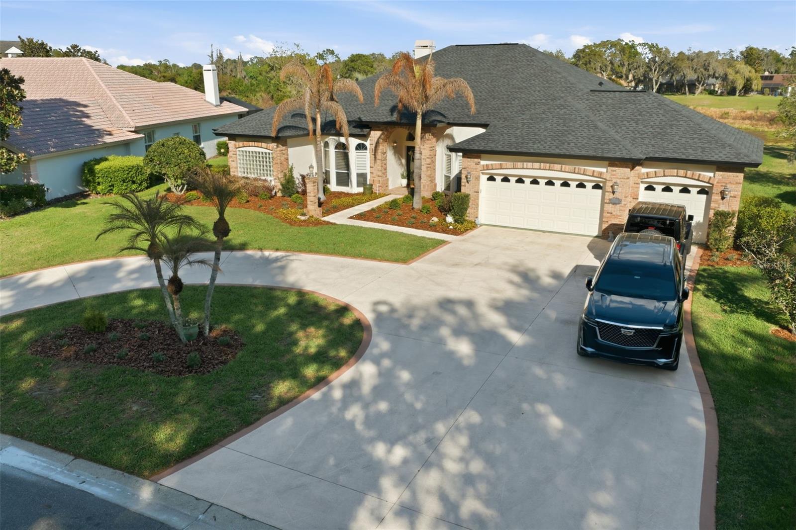 Image 3 of 51 For 2714 Barret Avenue