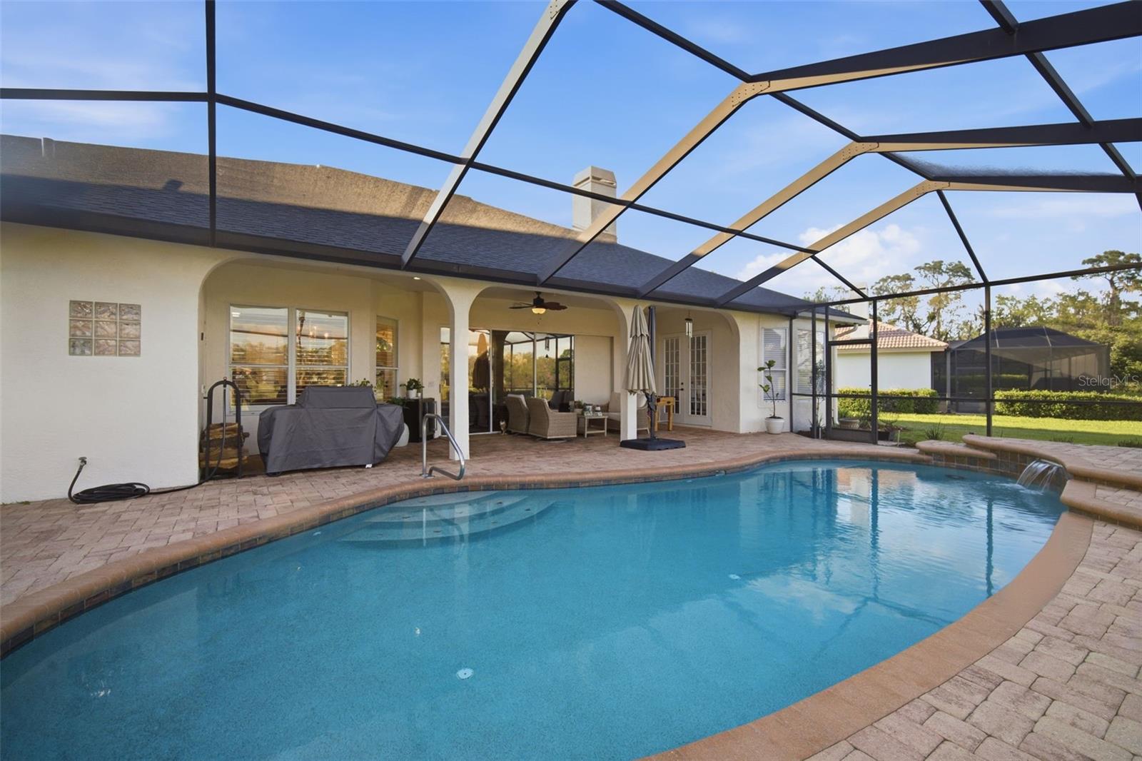 Image 36 of 51 For 2714 Barret Avenue