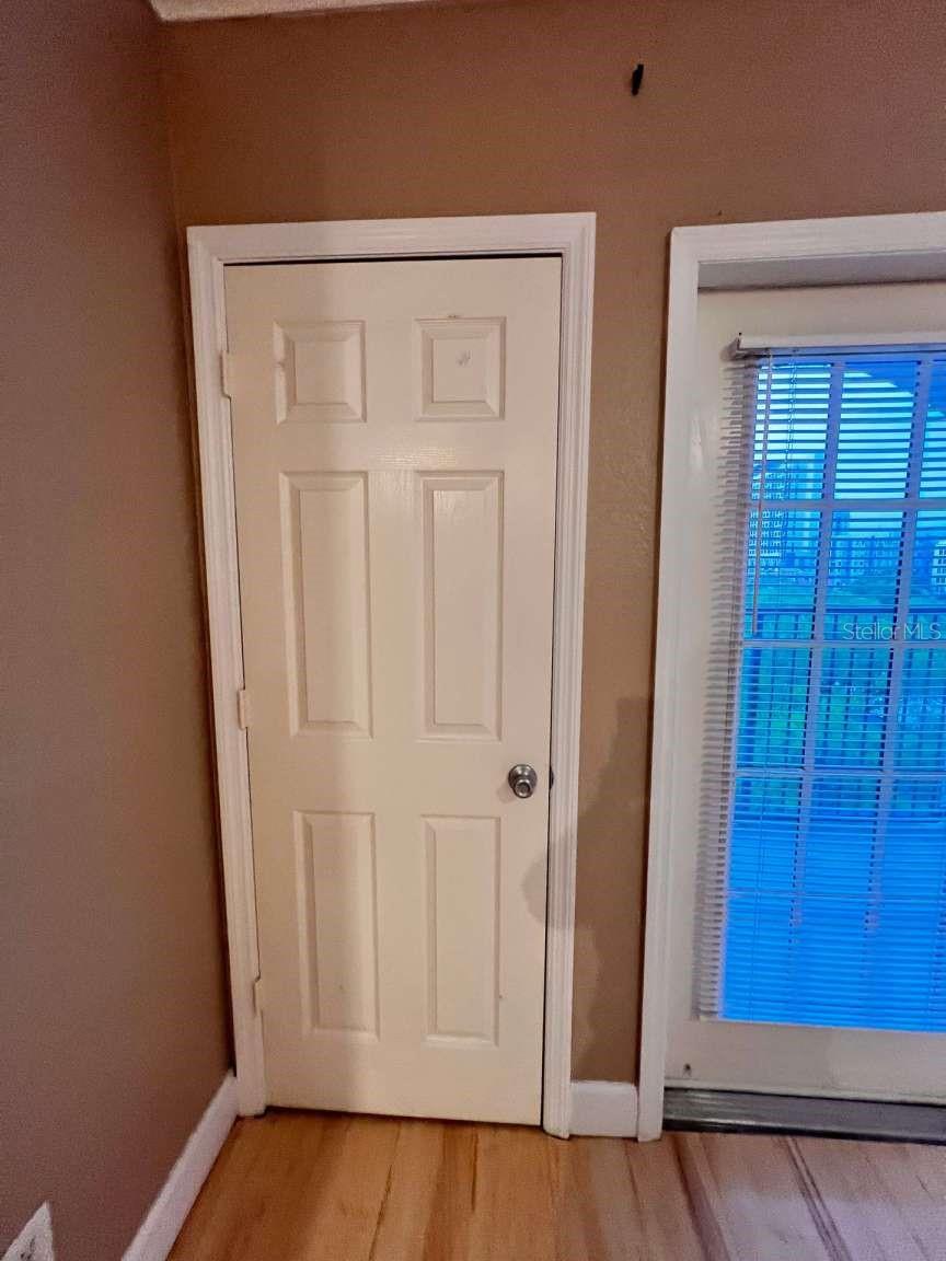 Image 10 of 16 For 206 South Street 6018