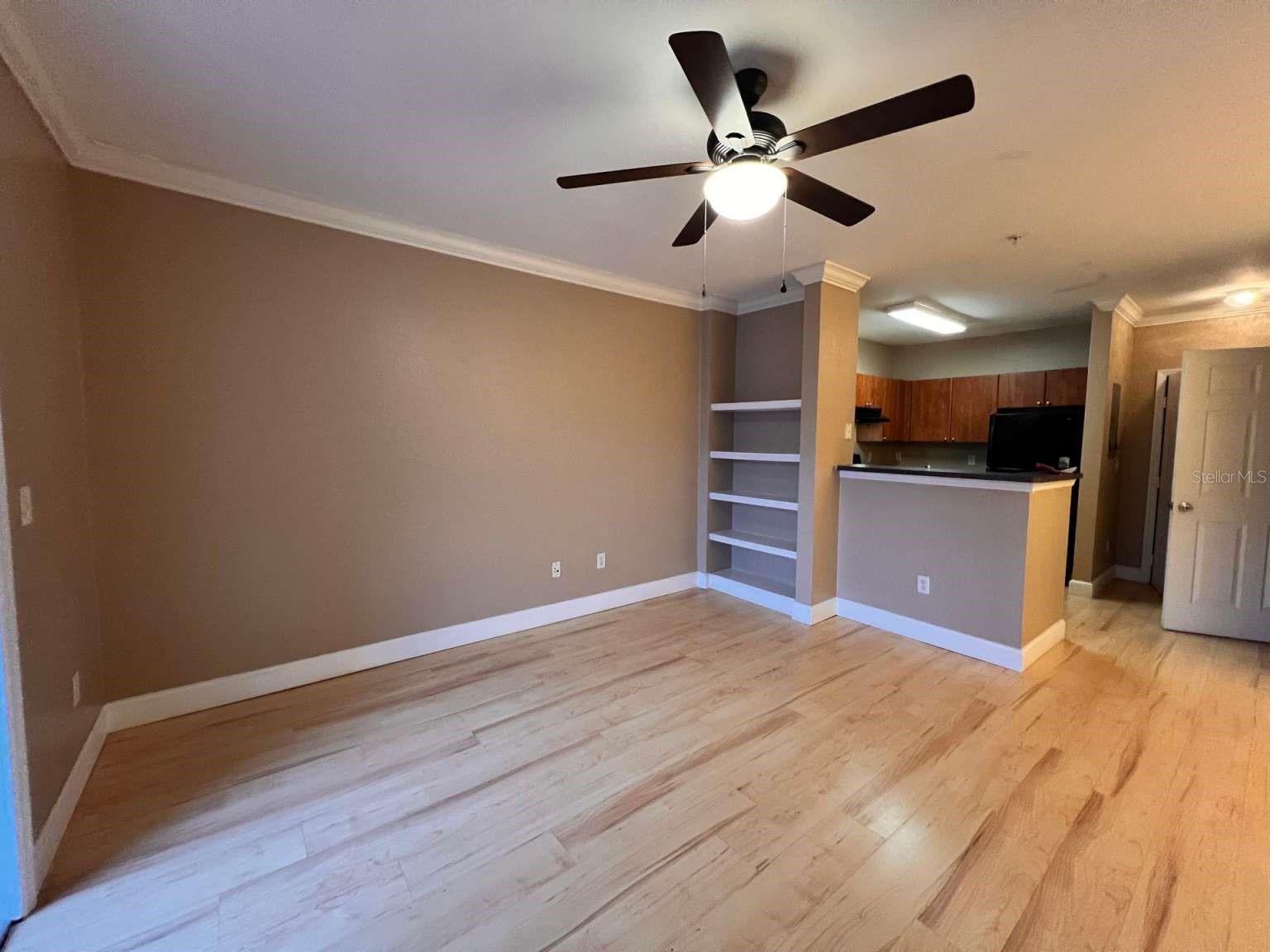 Image 12 of 16 For 206 South Street 6018