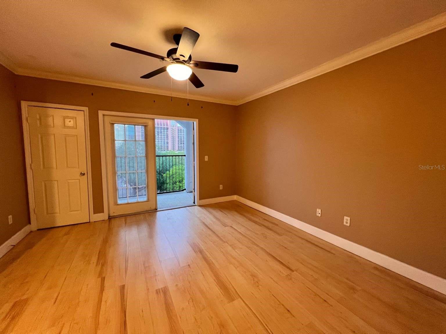 Image 8 of 16 For 206 South Street 6018