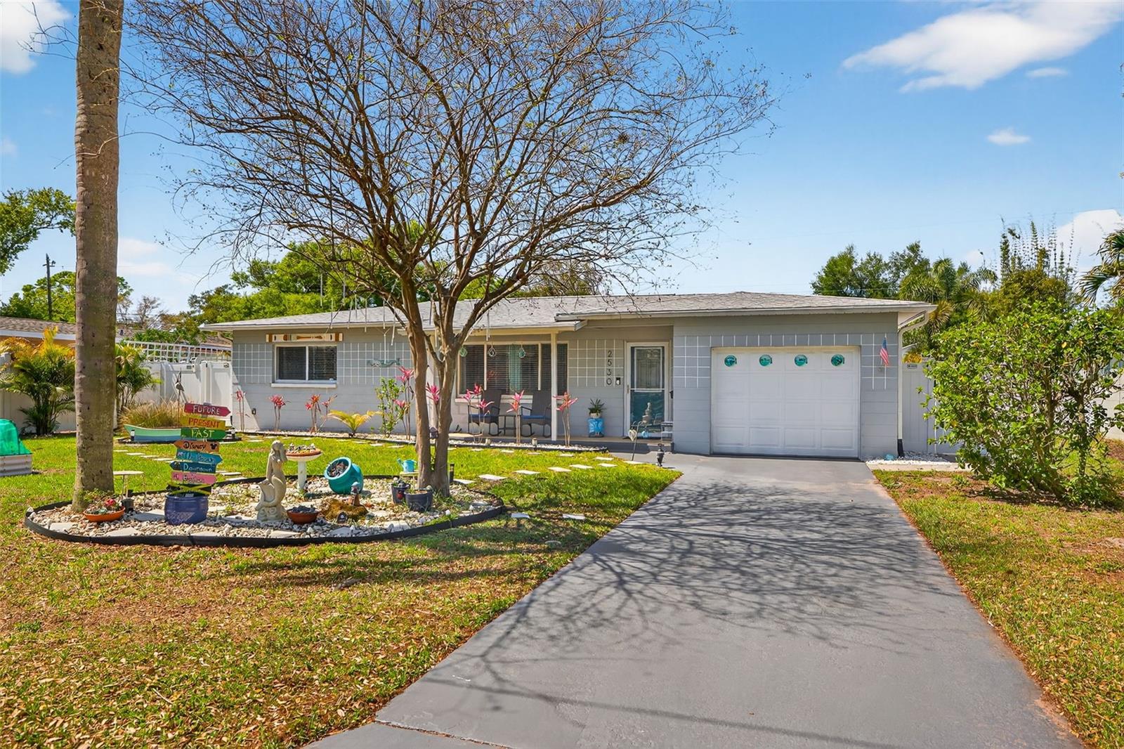 Details for 2530 51st Street N, ST PETERSBURG, FL 33710