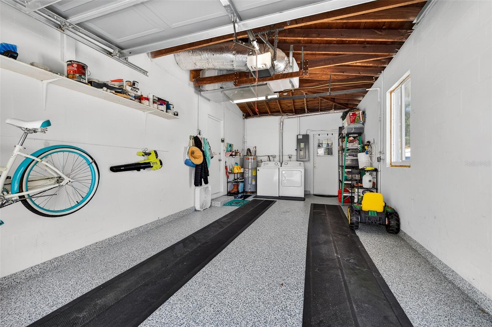 Image 20 of 33 For 2530 51st Street N