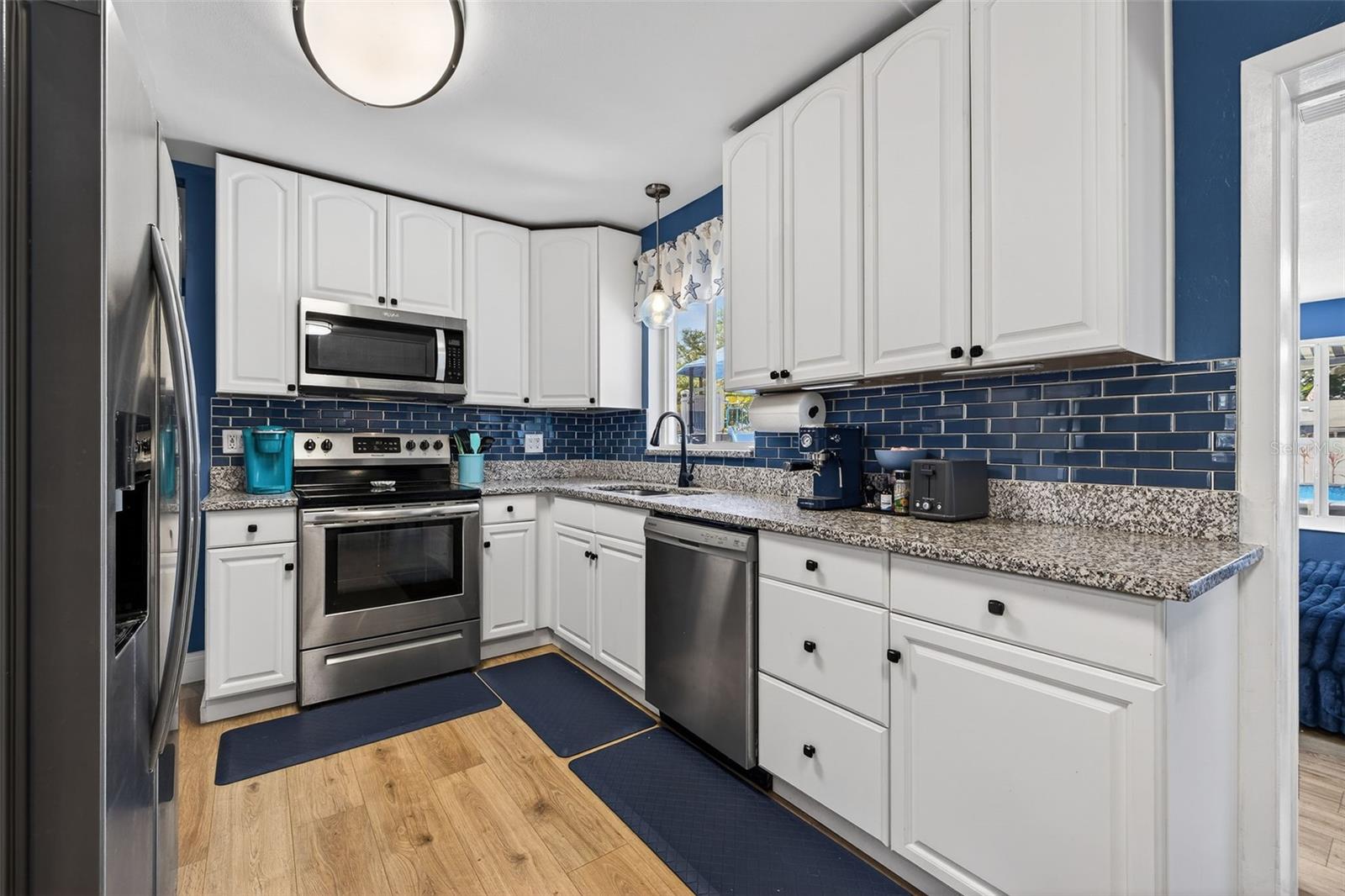 Image 8 of 33 For 2530 51st Street N