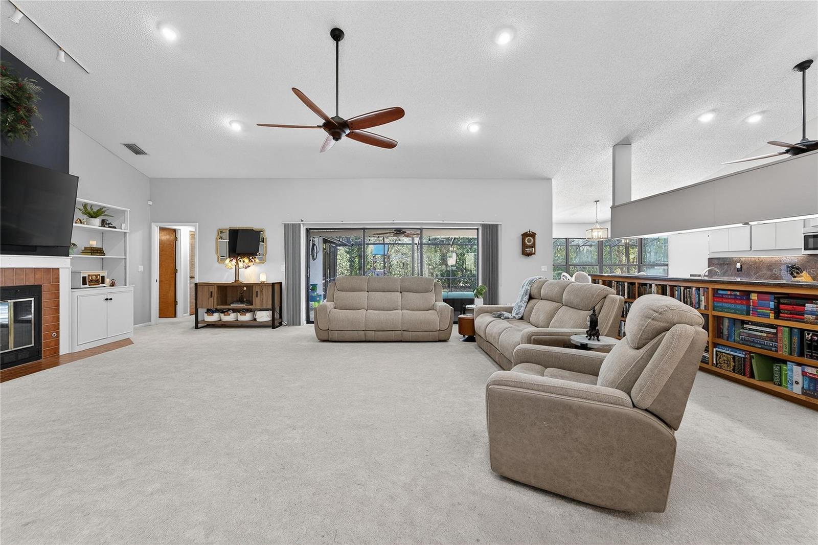 Image 12 of 72 For 23 Chinkapin Circle