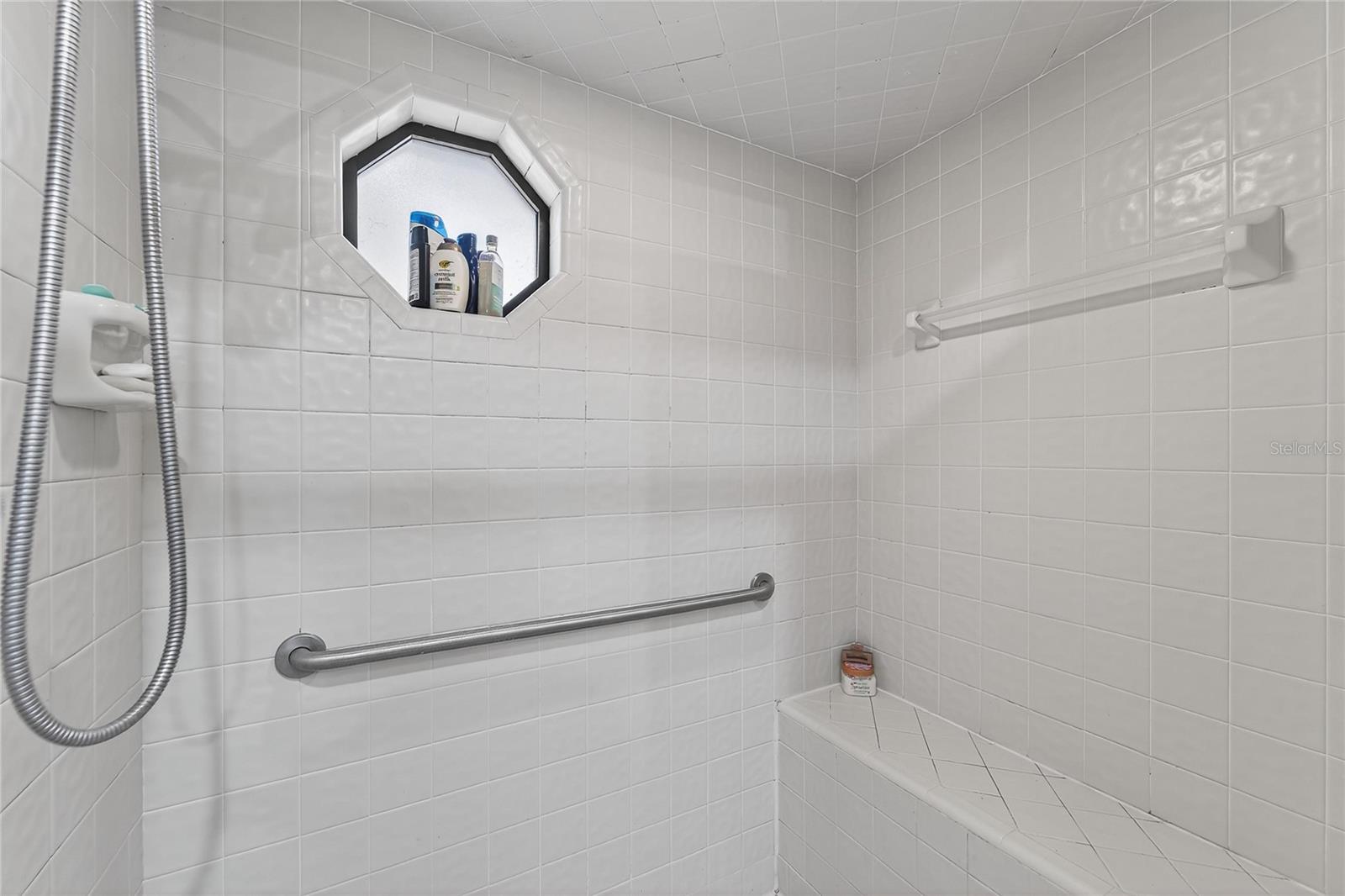 Image 40 of 72 For 23 Chinkapin Circle