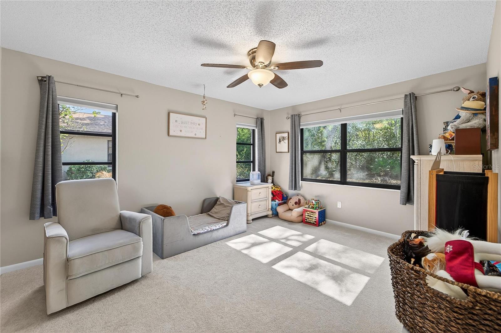 Image 45 of 72 For 23 Chinkapin Circle