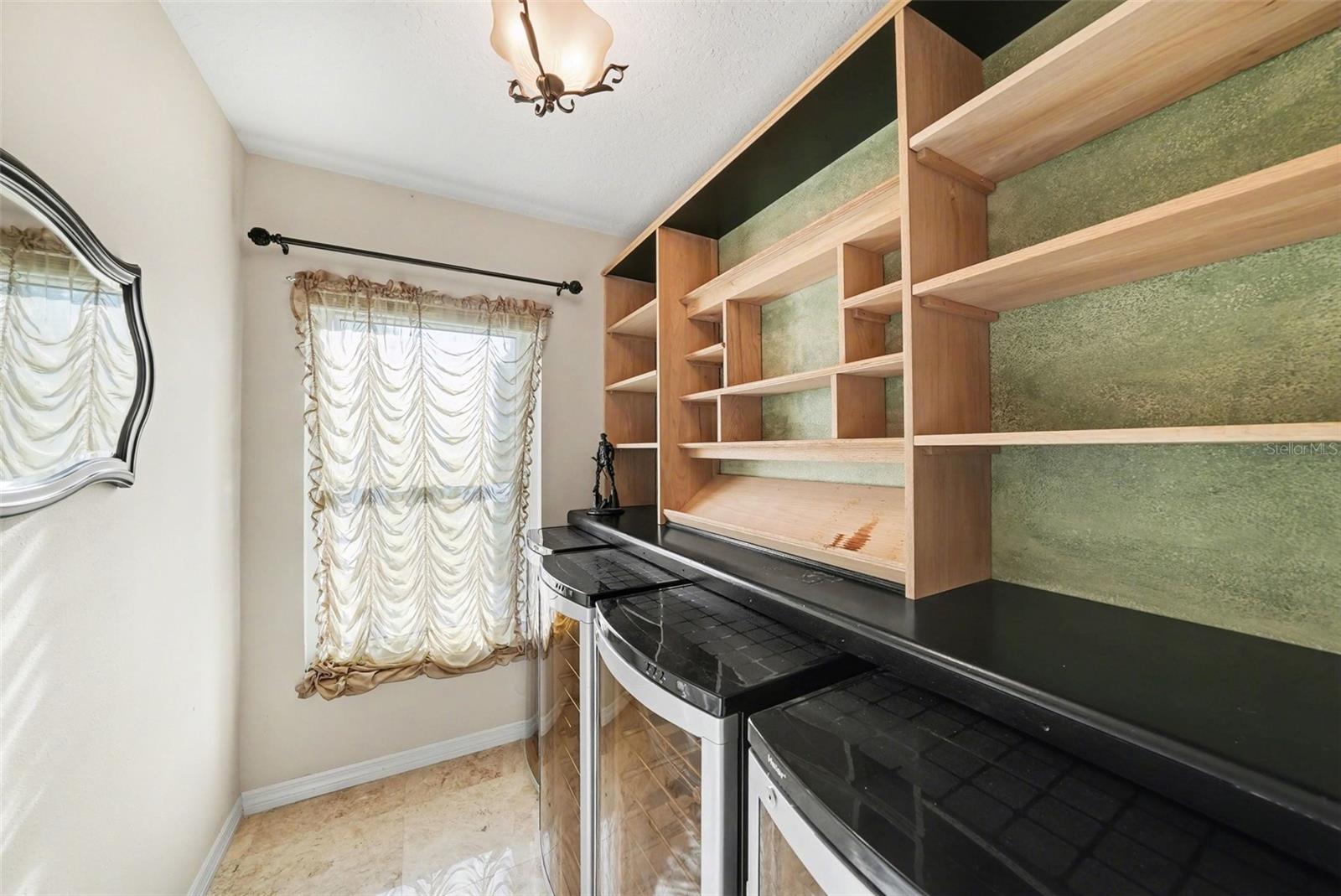 Image 16 of 38 For 12804 Wallingford Drive