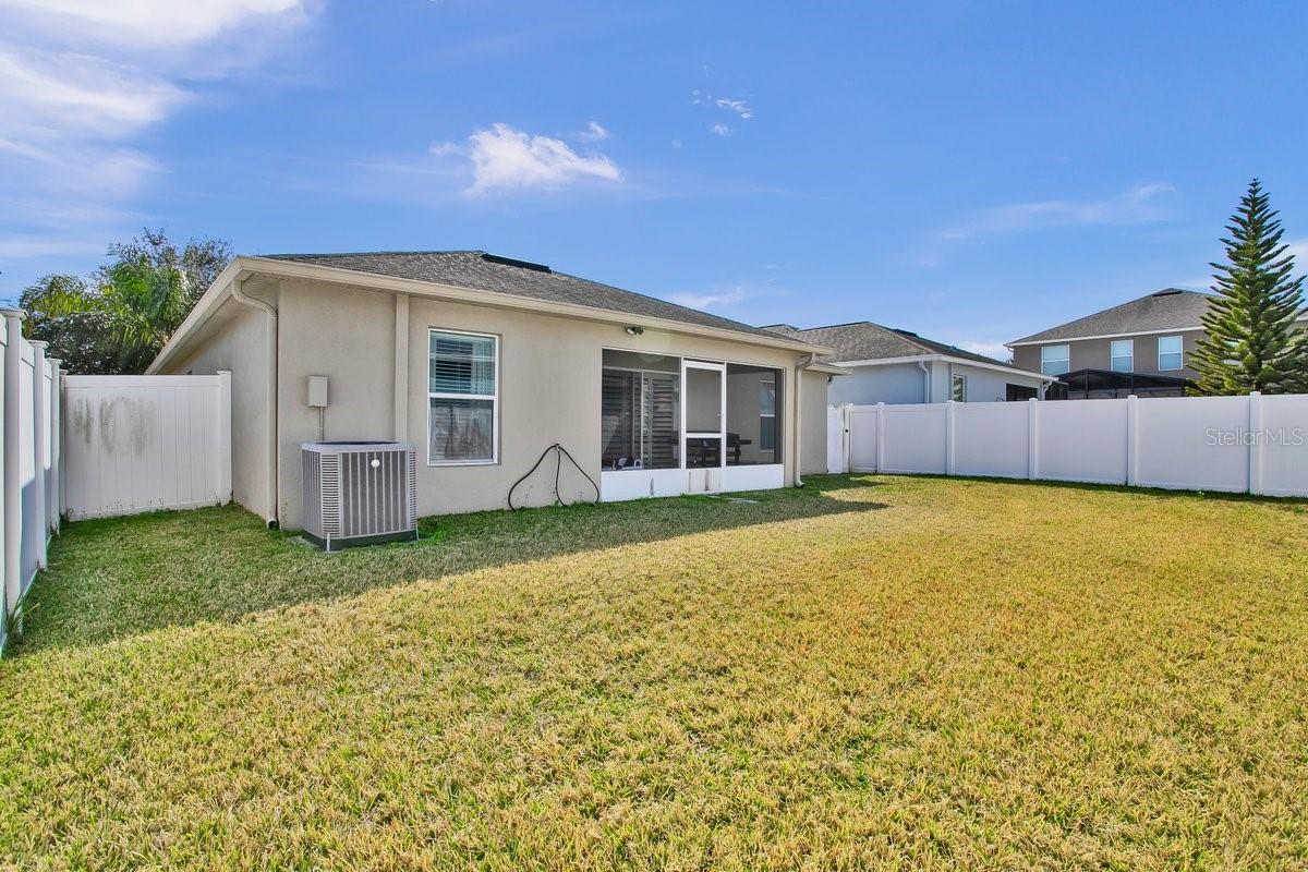 Image 41 of 42 For 18565 Strombury Drive