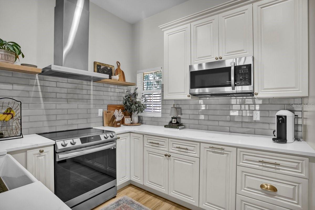 Image 9 of 42 For 18565 Strombury Drive