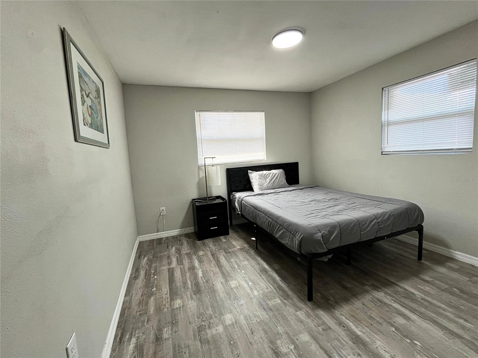 Image 11 of 16 For 1039 Missouri Avenue