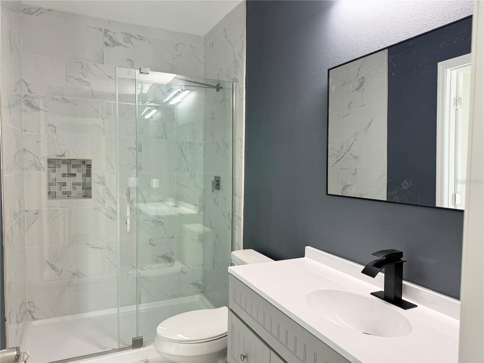 Image 8 of 16 For 1039 Missouri Avenue