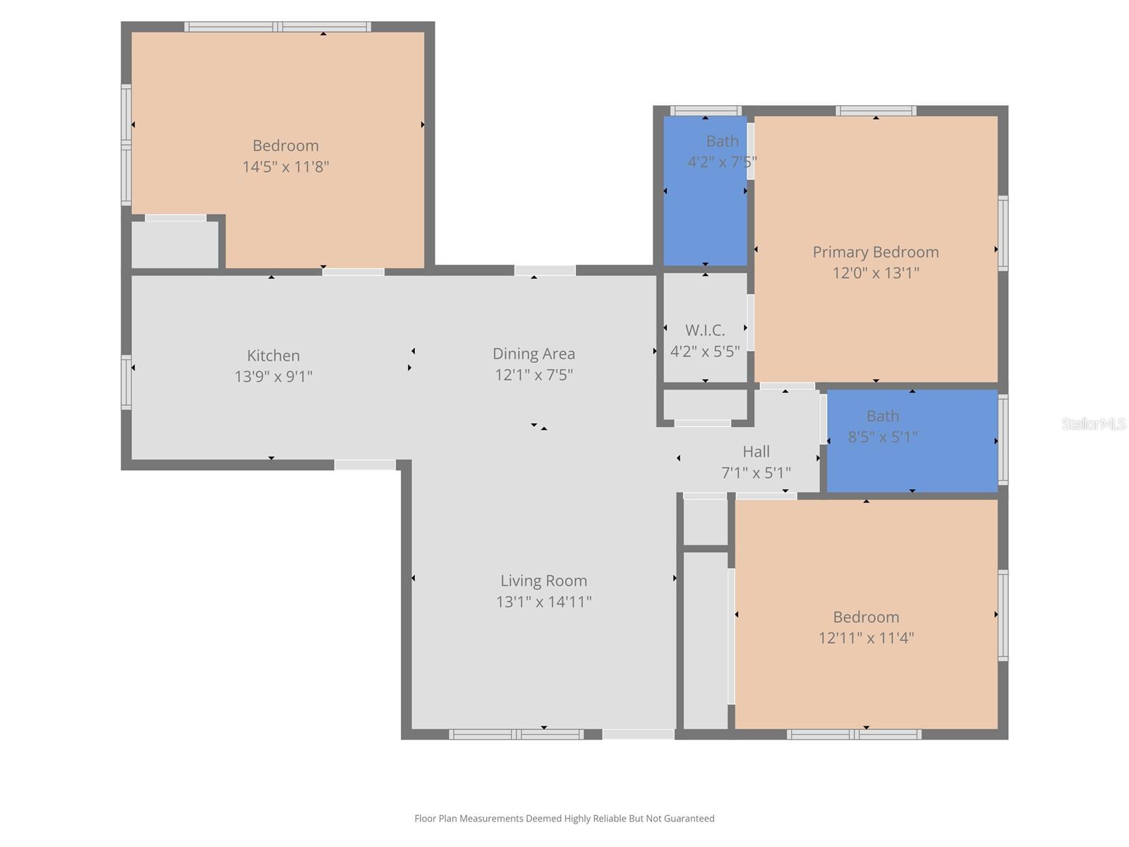 Listing photo id 1 for 9825 Lakeside Lane