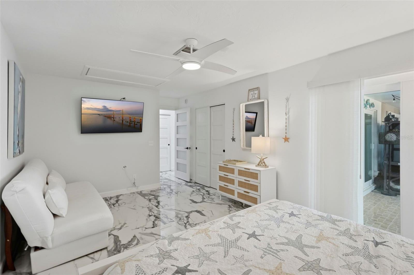 Image 17 of 31 For 573 Boca Ciega Point Boulevard N