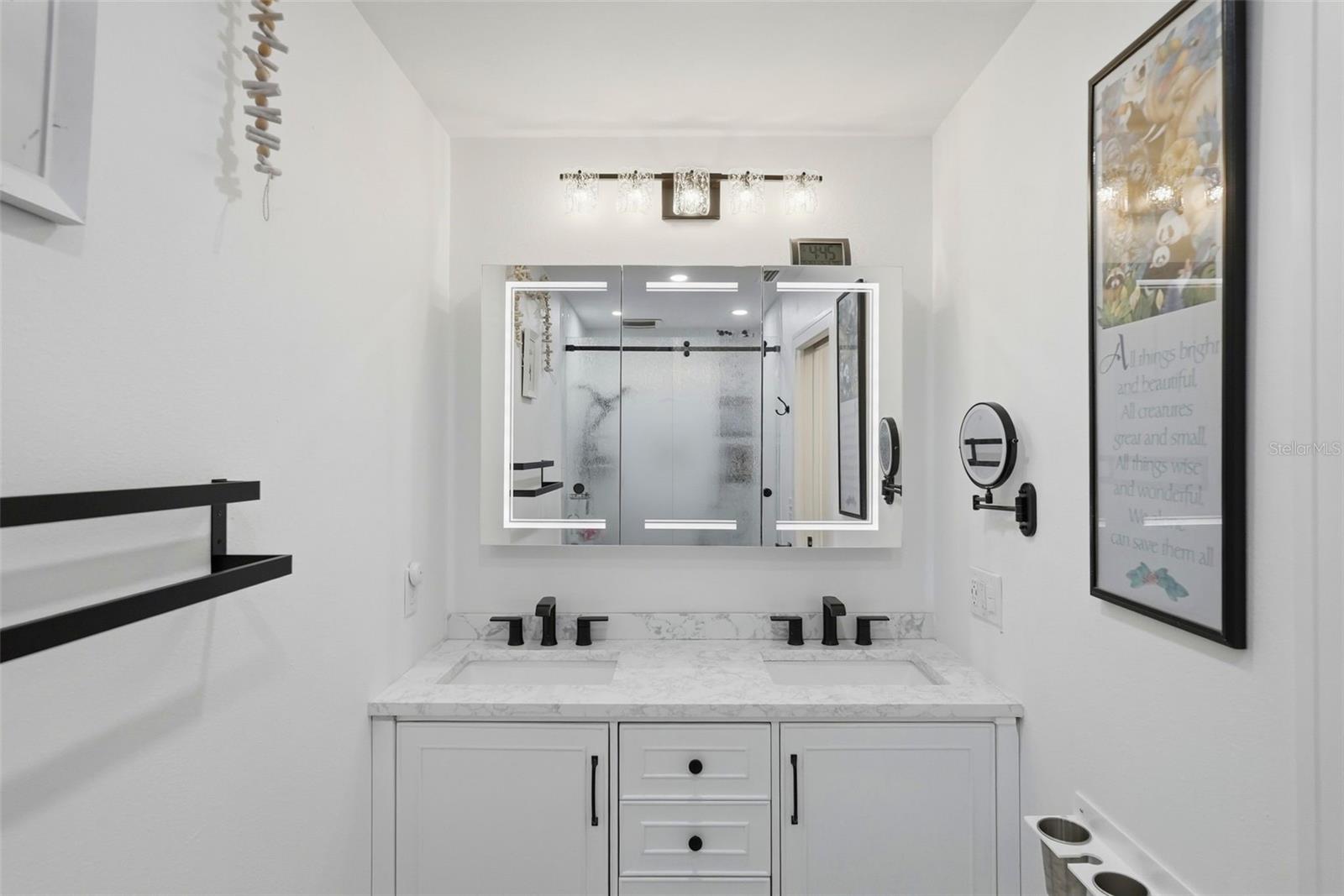 Image 18 of 31 For 573 Boca Ciega Point Boulevard N