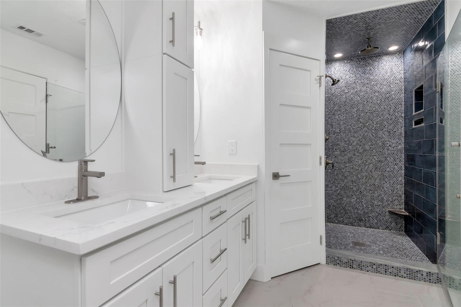 Image 14 of 58 For 1840 Douglas Avenue