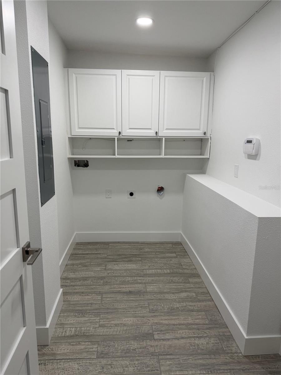 Image 17 of 58 For 1840 Douglas Avenue