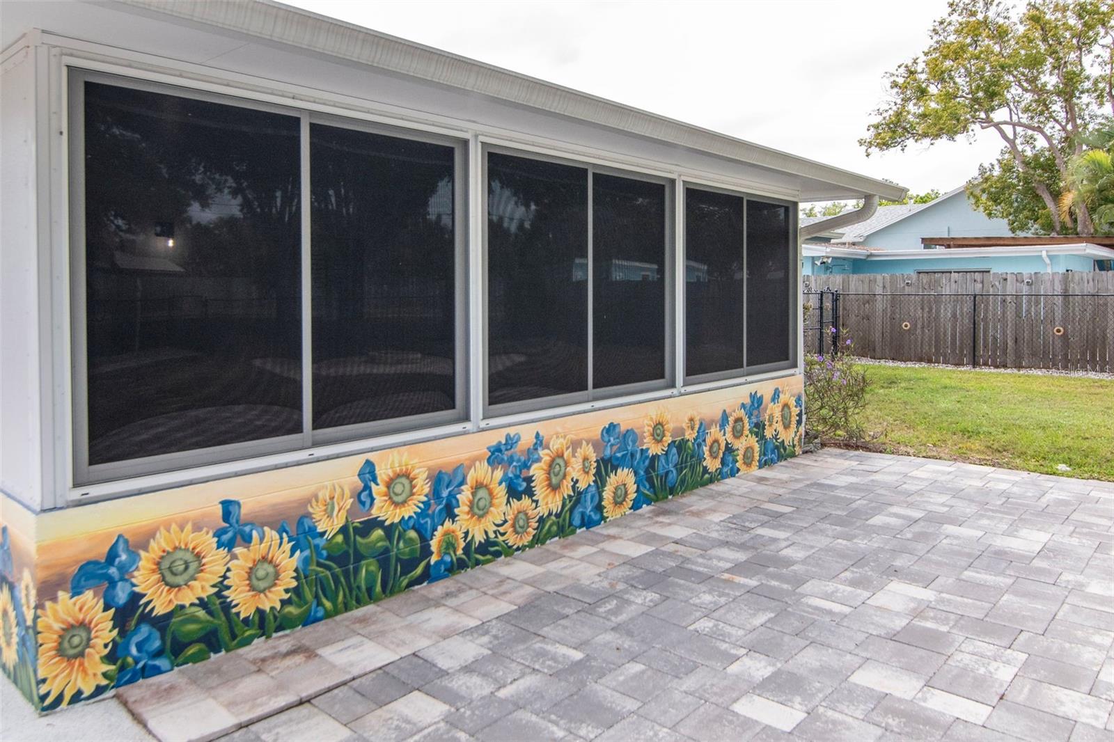 Image 30 of 58 For 1840 Douglas Avenue