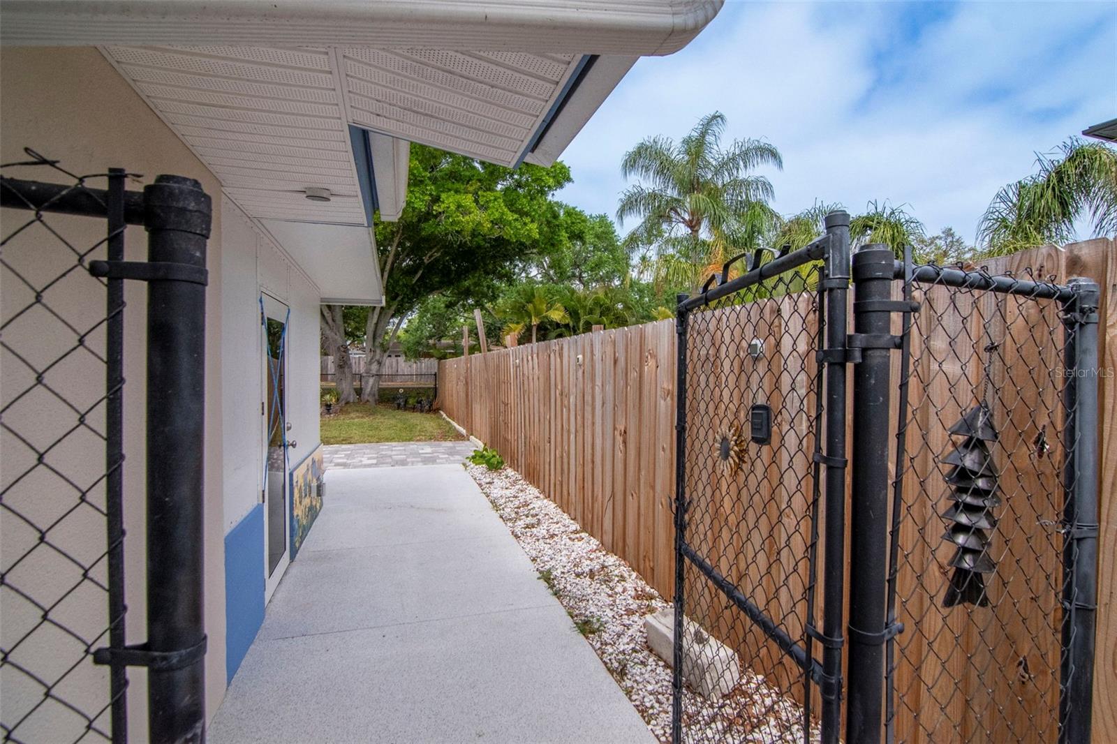 Image 33 of 58 For 1840 Douglas Avenue