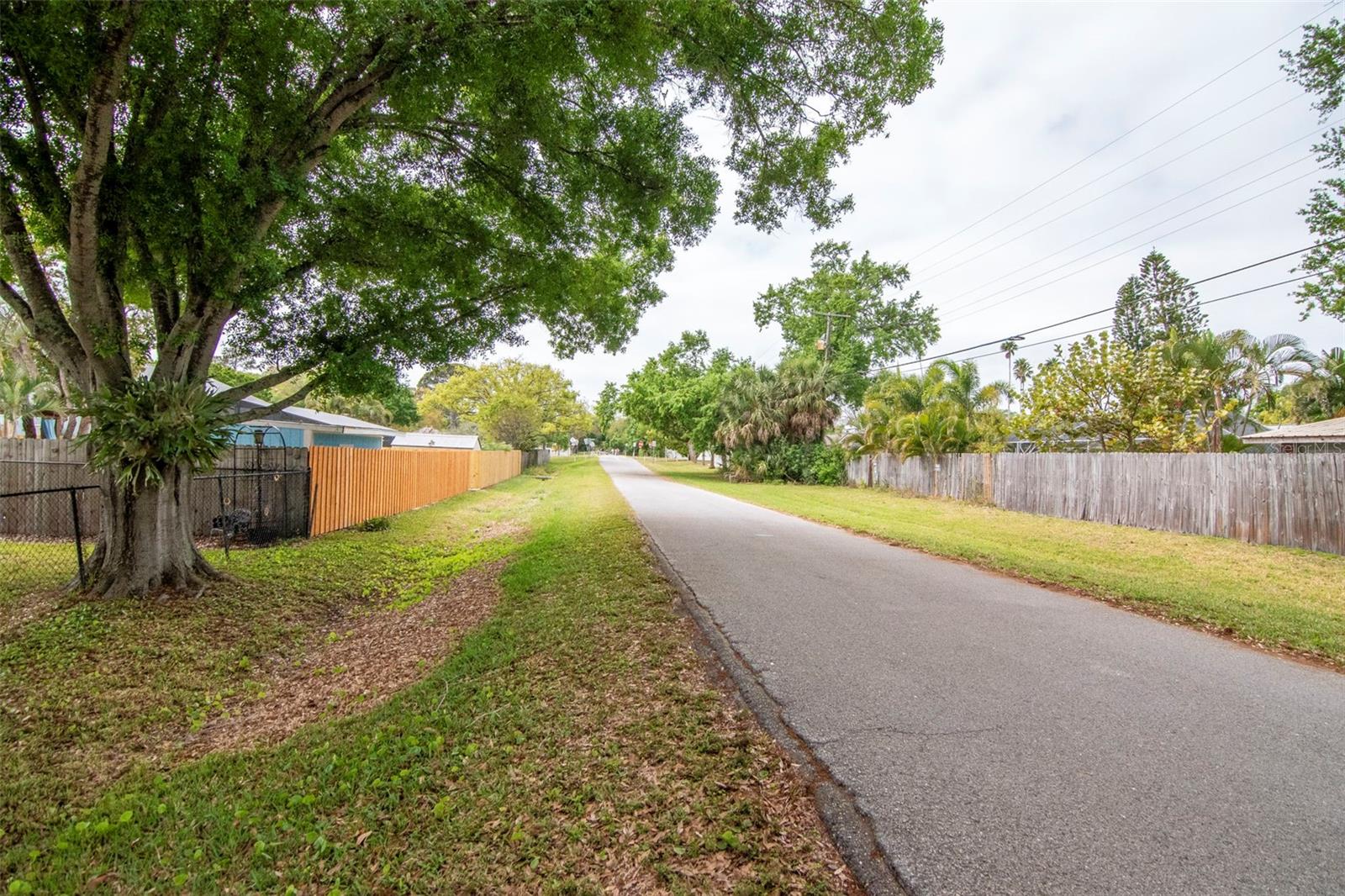 Image 39 of 58 For 1840 Douglas Avenue