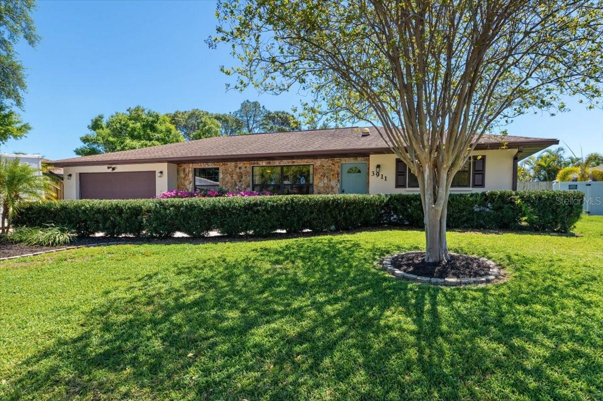 Image 34 of 46 For 3911 24th Avenue W