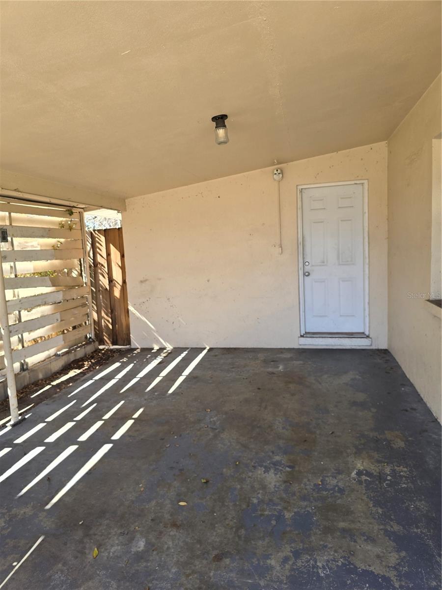 Image 3 of 26 For 711 9th Street Nw