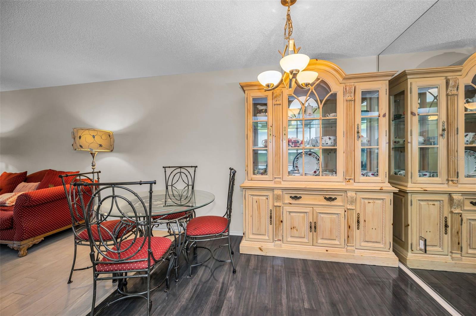 Image 13 of 41 For 1121 Queen Anne Drive C