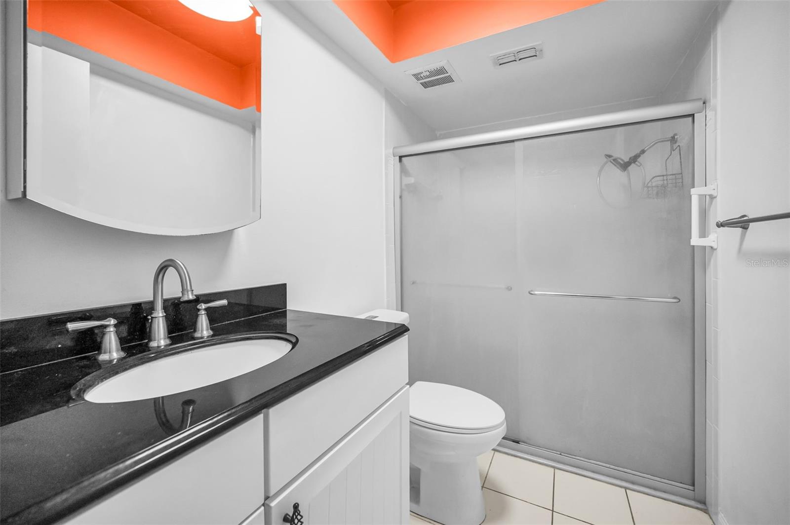 Image 28 of 41 For 1121 Queen Anne Drive C