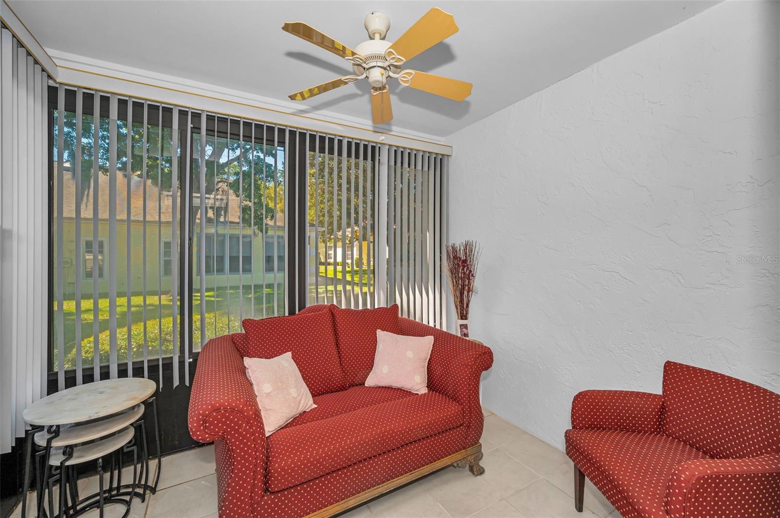 Image 33 of 41 For 1121 Queen Anne Drive C