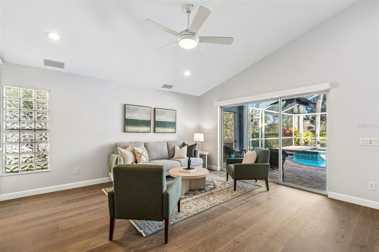 Image 12 of 42 For 10145 Kingsbridge Avenue