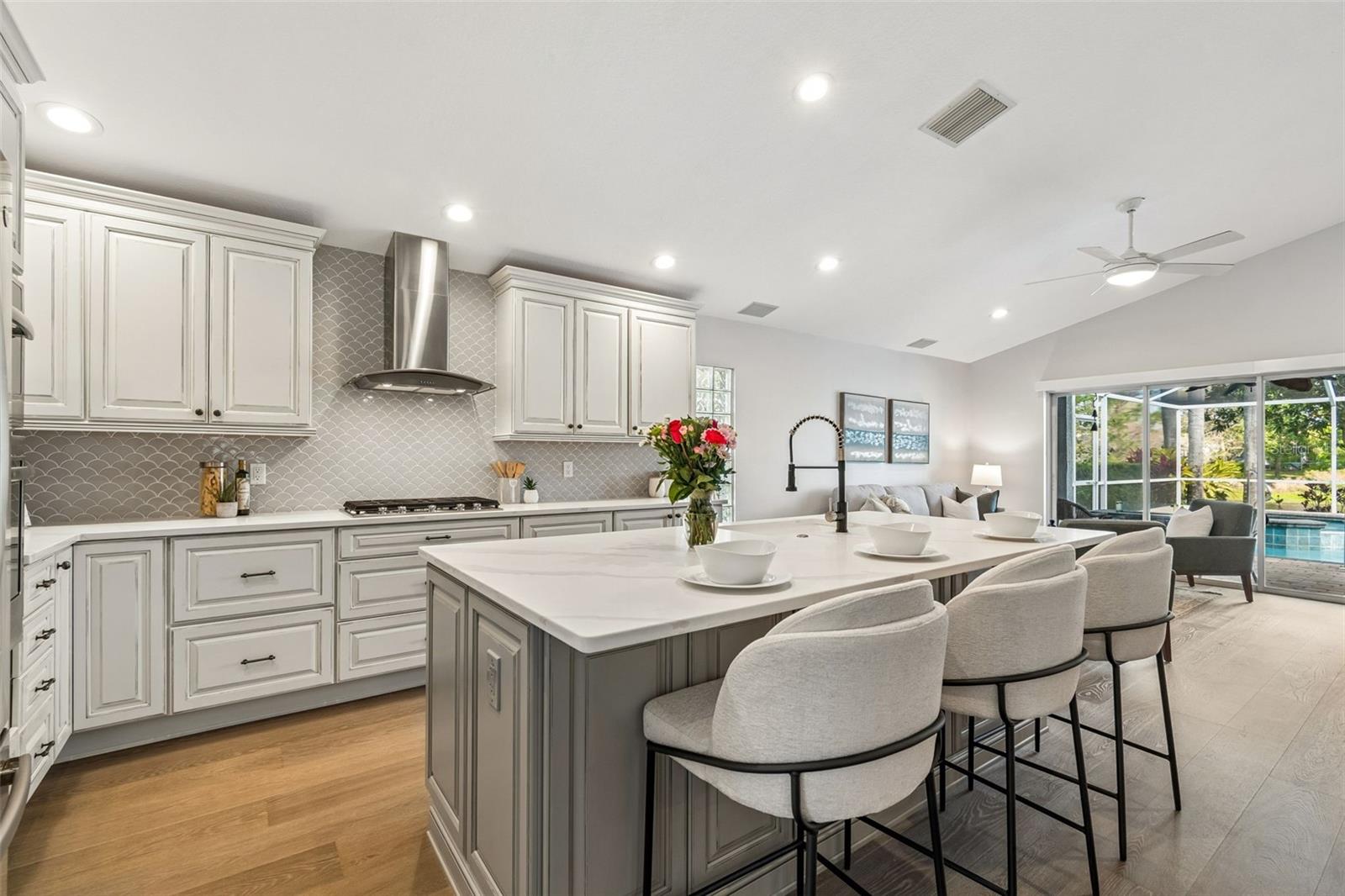 Image 9 of 42 For 10145 Kingsbridge Avenue