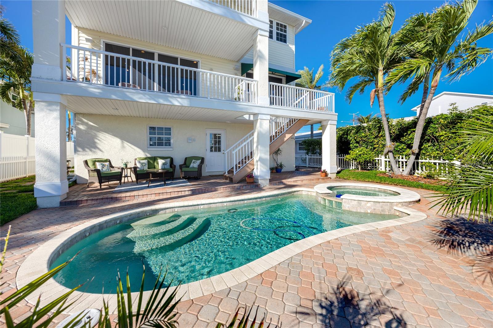 Image 41 of 61 For 11145 3rd Street E