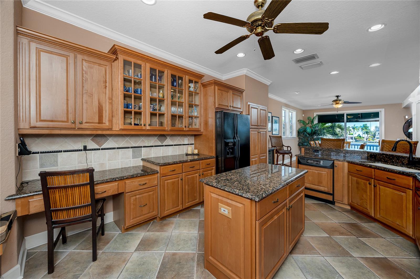 Image 9 of 61 For 11145 3rd Street E